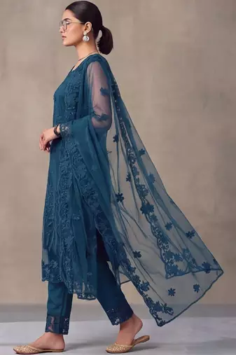 women embroidered regular thread work kurta with trousers & dupatta
