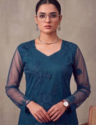 women embroidered regular thread work kurta with trousers & dupatta 6