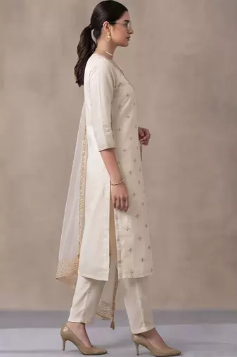 women ethnic motifs embroidered regular thread work kurta set