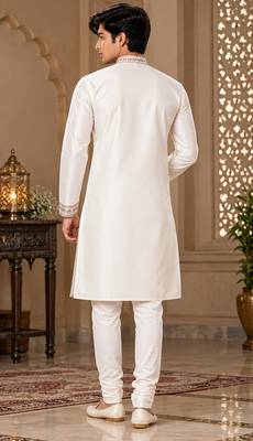 Elegant ivory embroidered kurta set for men 2