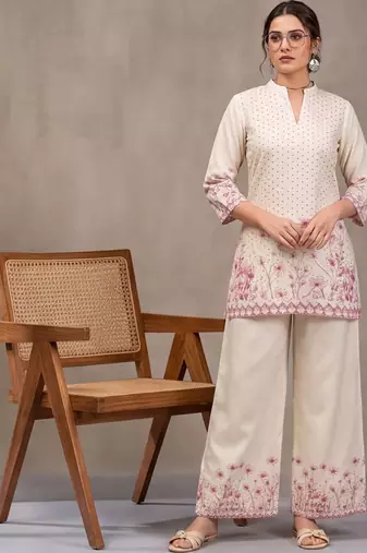 women floral printed regular kurta with palazzos