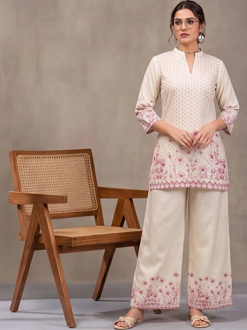women floral printed regular kurta with palazzos