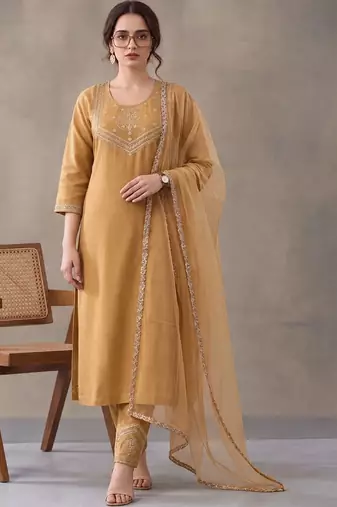 women ethnic motifs embroidered regular thread work kurta with trousers & dupatta