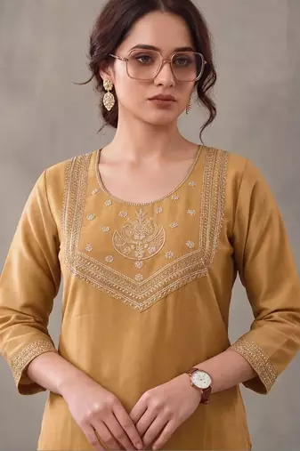 women ethnic motifs embroidered regular thread work kurta with trousers & dupatta