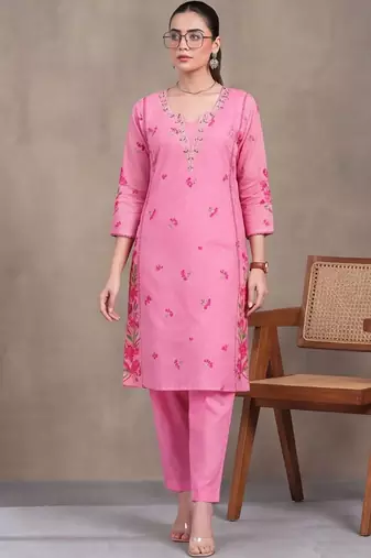 women floral embroidered regular thread work kurta with trousers & with dupatta