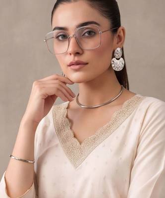 women ethnic motifs regular kurta with trousers with dupatta 6