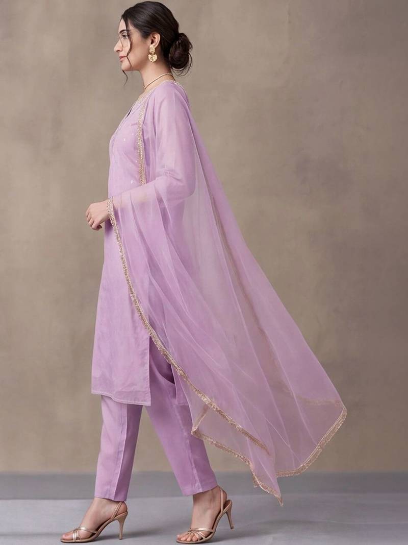 women ethnic motifs printed regular kurta with trousers & with dupatta