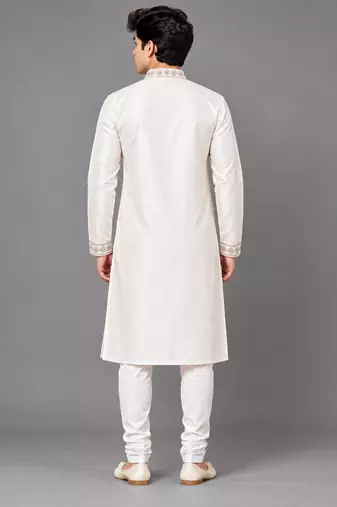 Royal ivory kurta set with all-over motifs
