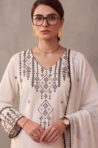 women ethnic motifs embroidered work cotton kurta & trousers with dupatta