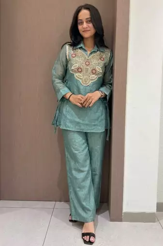 Blue silk blend readymade 2 piece set with embroidery & beads work