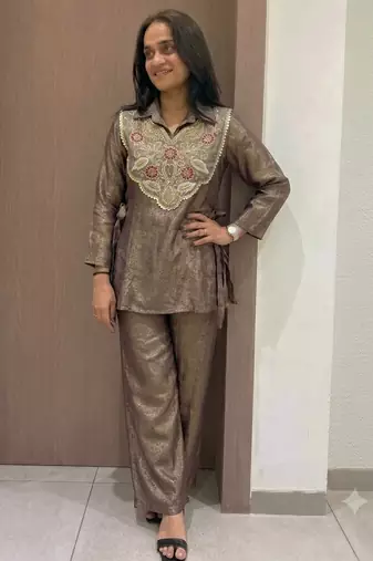 Brown silk blend readymade 2 piece set with embroidery & beads work