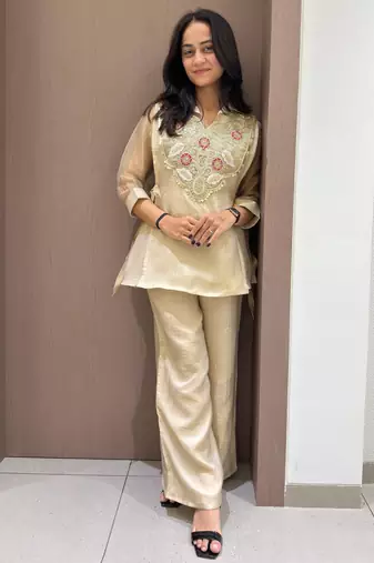 Off silk blend readymade 2 piece set with embroidery & beads work