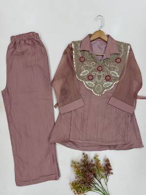 Pink silk blend readymade 2 piece set with embroidery & beads work 2