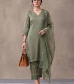 women ethnic motifs embroidered regular thread work kurta & trousers with dupatta