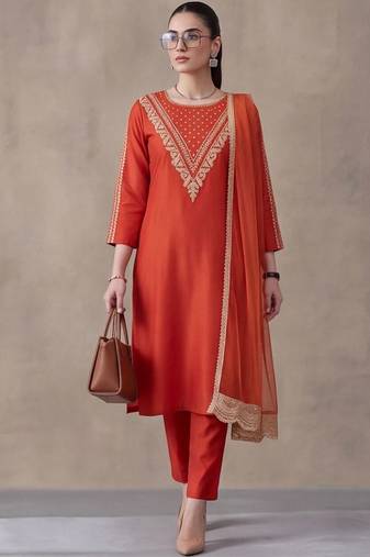 women ethnic motifs embroidered regular thread work kurta trousers & with dupatta