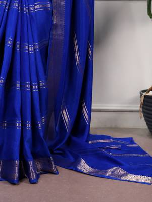 elegant dola silk blend saree with zari weaving and blouse 5