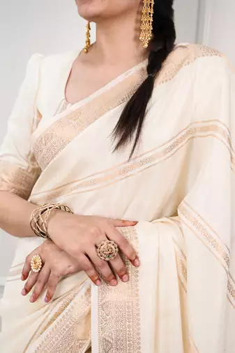 elegant dola silk blend saree with zari weaving and blouse