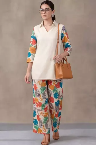 women floral colourblocked regular kurta with trousers