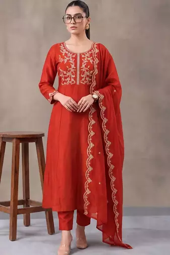 women ethnic motifs embroidered empire thread work kurta with trousers & with dupatta