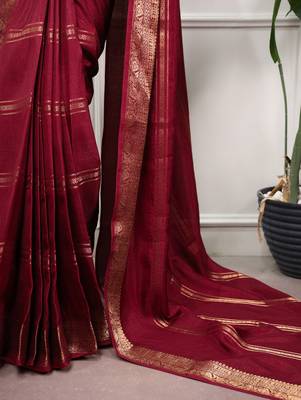 elegant dola silk blend saree with zari weaving and blouse 5