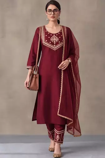 women ethnic regular thread work kurta with trousers with dupatta