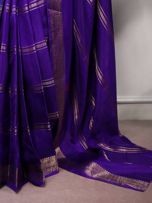 elegant dola silk blend saree with zari weaving and blouse 5