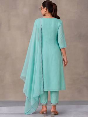 women floral embroidered empire thread work kurta with trousers & with dupatta 3