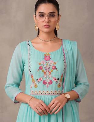 women floral embroidered empire thread work kurta with trousers & with dupatta 6