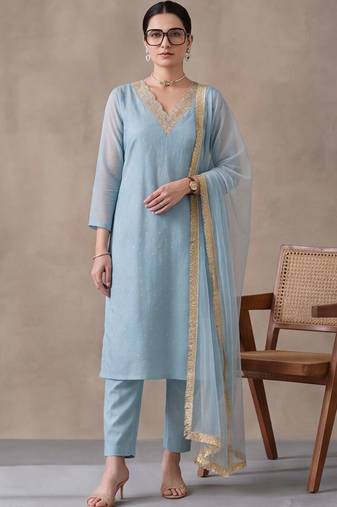 women ethnic motifs embroidered regular thread work kurta with trousers & with dupatta