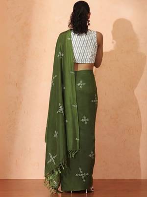 olive floral designer saree 4