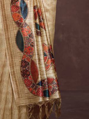 beige woven design tussar saree with unstitched blouse piece 4