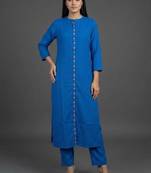 women regular kurta with trousers