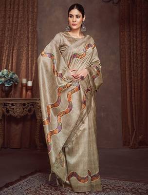beige embroidered tussar saree 2