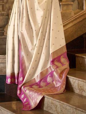 cream ethnic motifs woven design saree 4