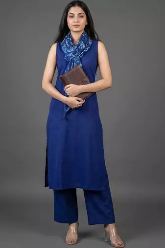 women shoulder strap straight kurta with trousers & dupatta