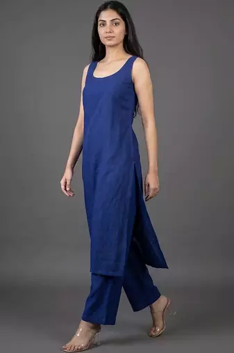 women shoulder strap straight kurta with trousers & dupatta
