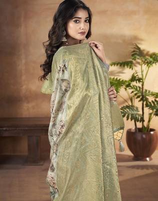 olive ethnic motifs banarasi saree 5