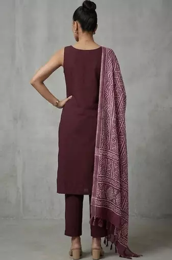 women ethnic motifs regular kurta with trousers & with dupatta