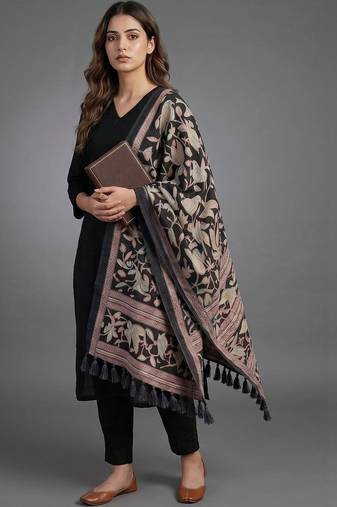 women regular kurta with trousers & with dupatta