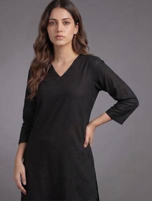 women regular kurta with trousers & with dupatta 2