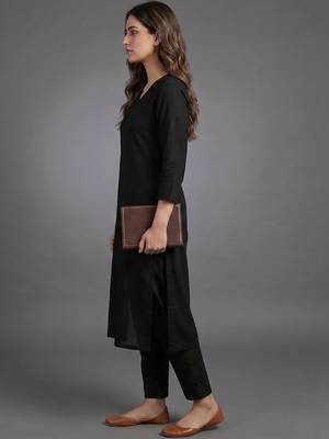 women regular kurta with trousers & with dupatta 7