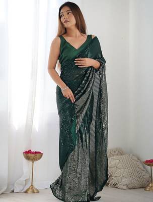 green sequinned embellished saree 4