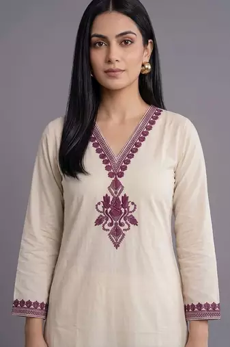 women ethnic motifs embroidered regular thread work kurta with trousers & with dupatta