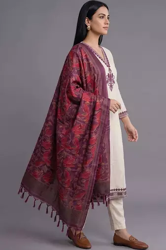 women ethnic motifs embroidered regular thread work kurta with trousers & with dupatta