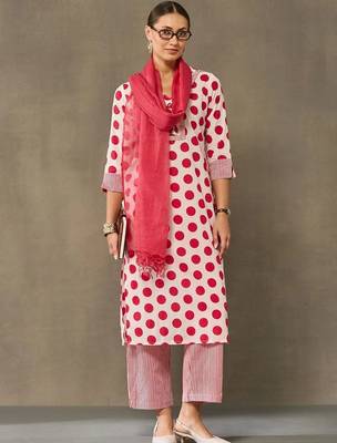 women printed regular cotton kurta with palazzos & with dupatta 1