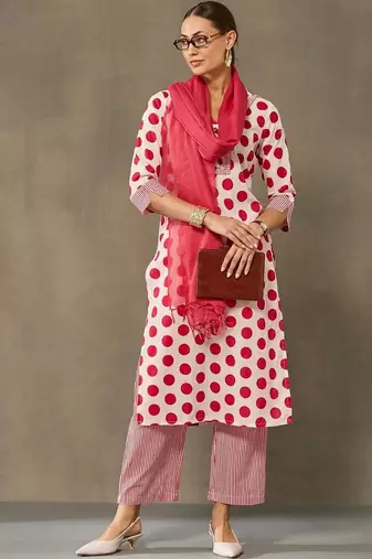 women printed regular cotton kurta with palazzos & with dupatta