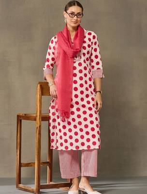 women printed regular cotton kurta with palazzos & with dupatta 6