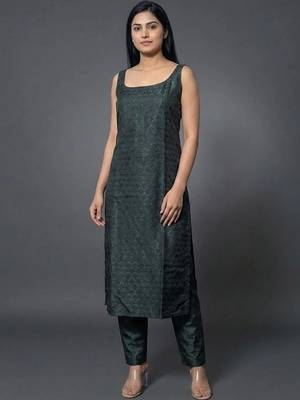 women shoulder straps straight kurta with trousers 1
