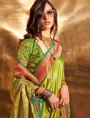 green woven design zari satin banarasi saree 3