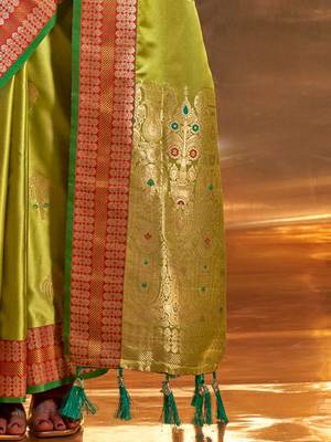 green woven design zari satin banarasi saree 5